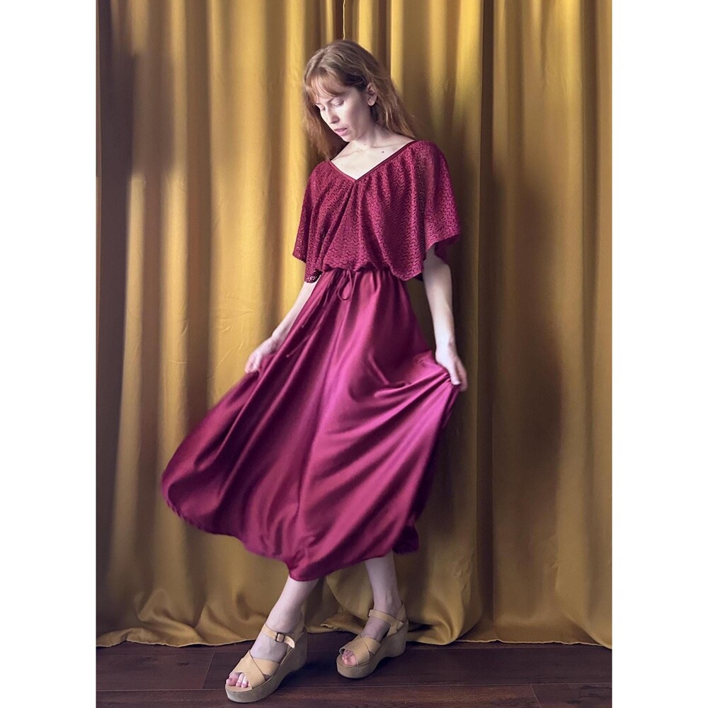 Vintage 1970s Burgundy Flutter Sleeve A-line Midi Dress, medium - Picture 2 of 7